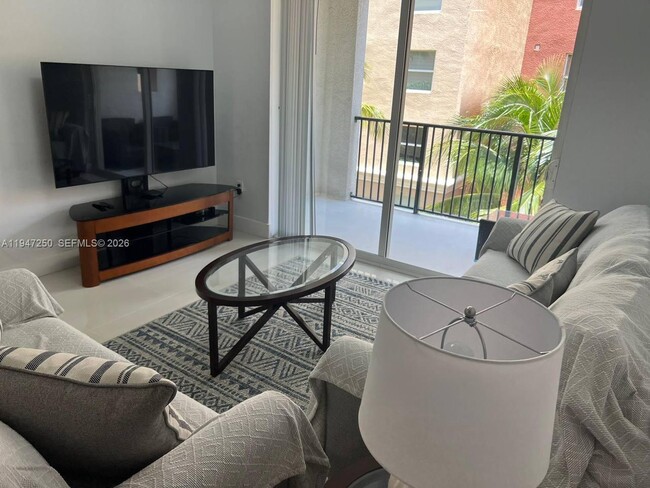 Foto del edificio - 17100 N Bay Rd