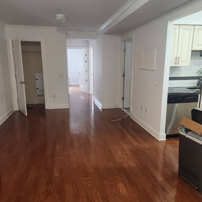 Foto del edificio - 85-15 120th St