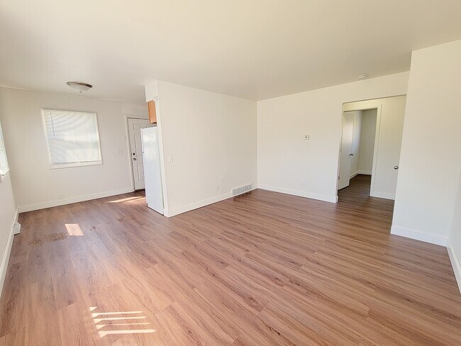 Foto del edificio - Meadowood Apartments