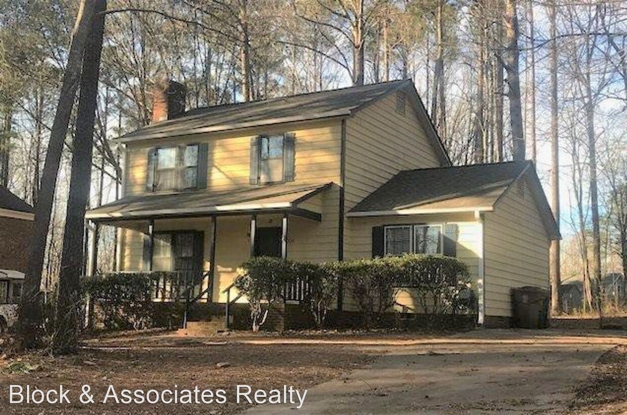 310 Trappers Run Dr, Cary, NC 27513 House Rental in Cary, NC