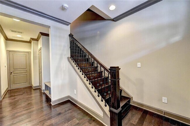Foto del edificio - 1440 Druid Manor Blvd