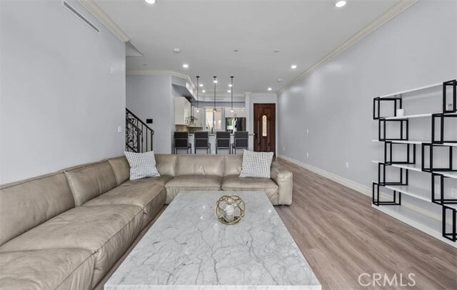 Foto del edificio - 201 N Reese Pl