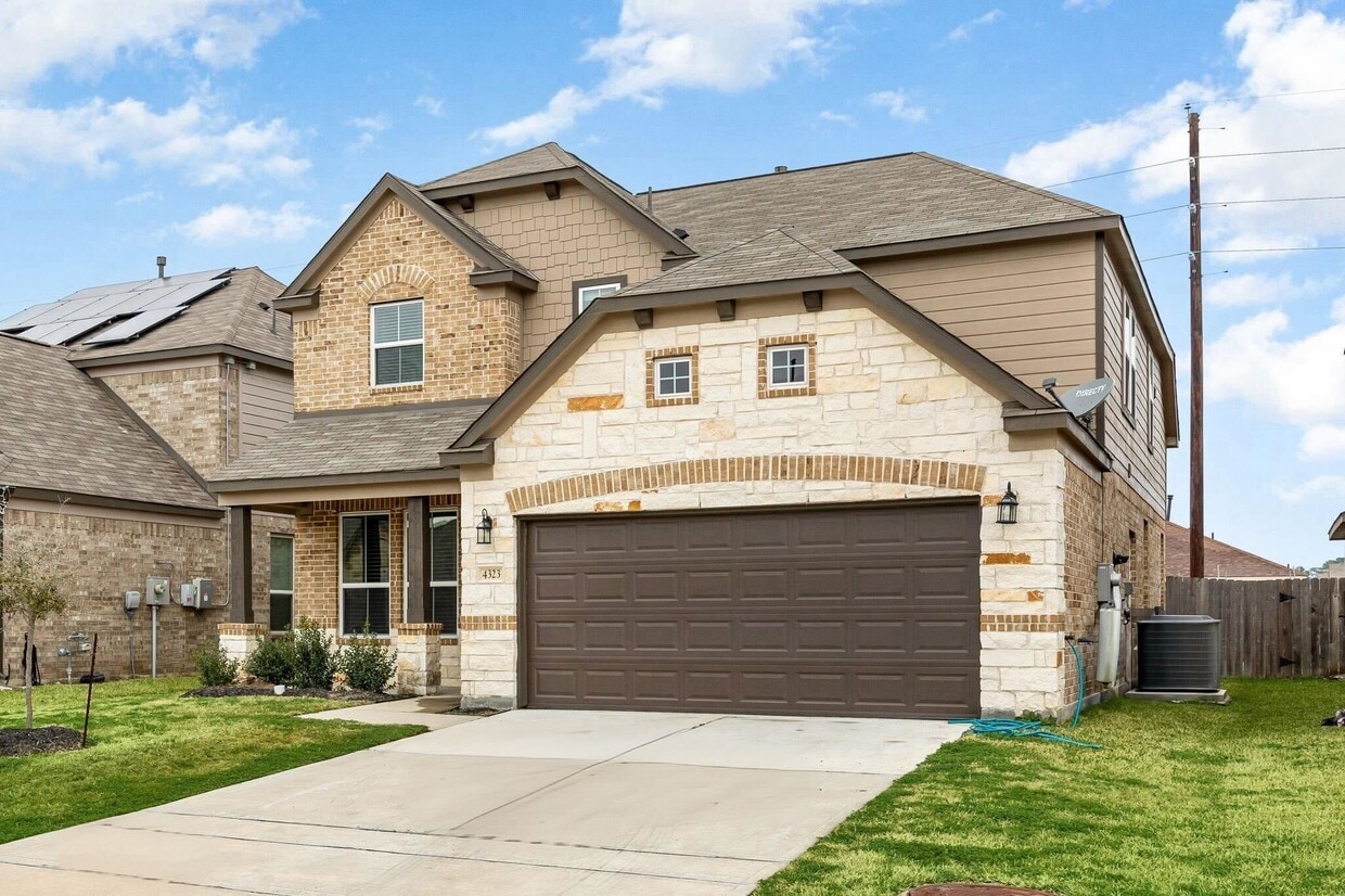 Foto principal - 4323 Wyanngate Dr