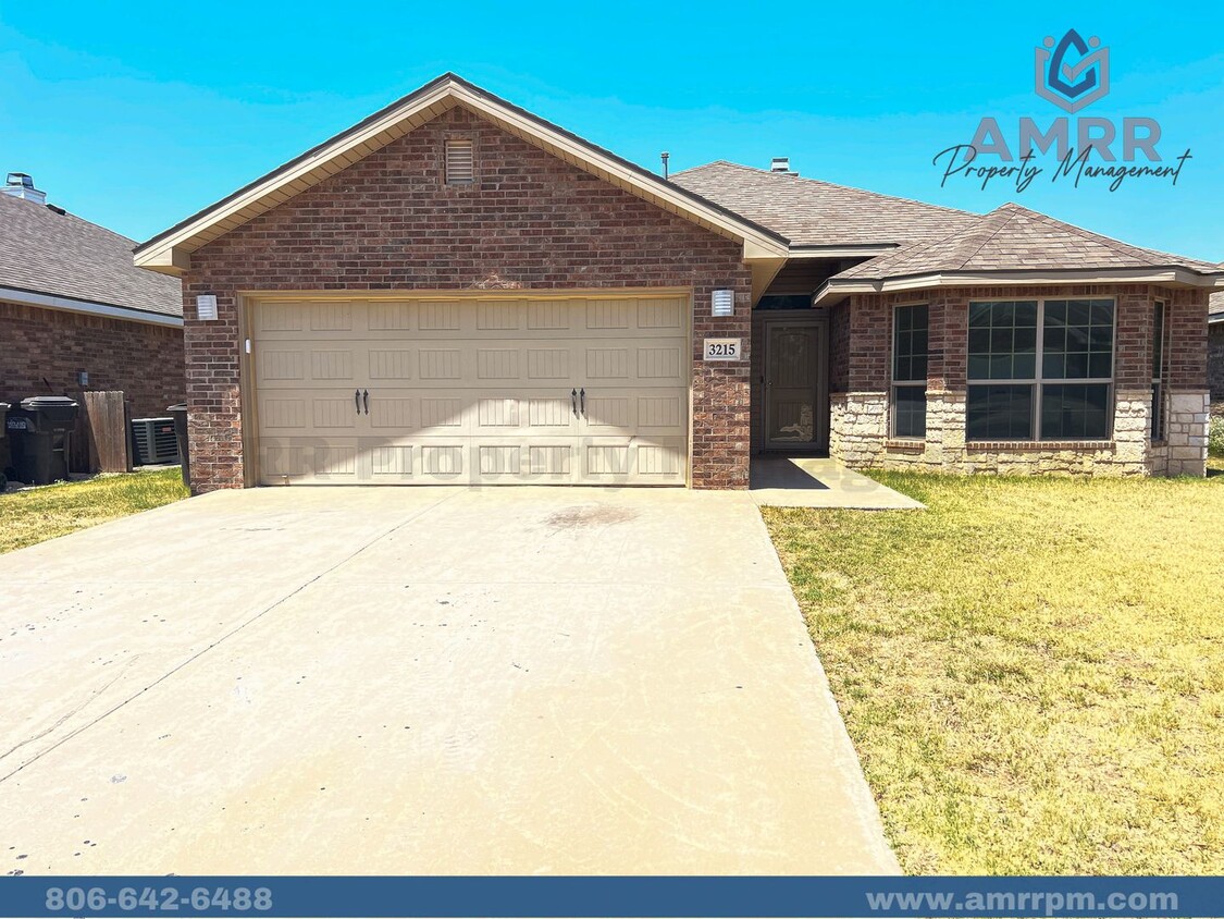 Primary Photo - Charming 3 bed 2 bath home