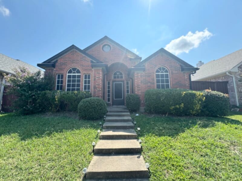 Primary Photo - 932 Winchester Ln