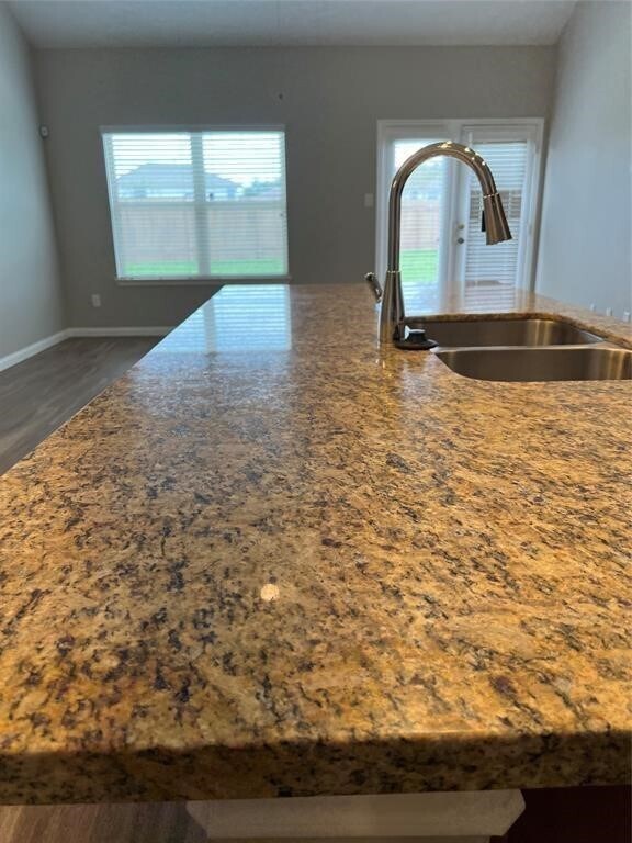 Foto del edificio - 3847 Briar Water Ct