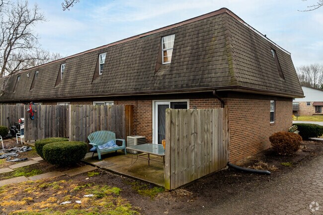 Foto del edificio - Kipling Townhomes