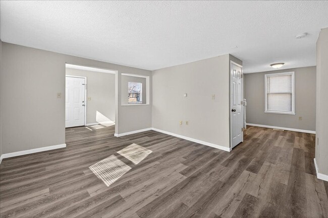 Foto del edificio - 1715 N Oxford St