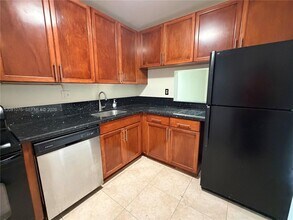 Building Photo - 8000 Fairview Dr