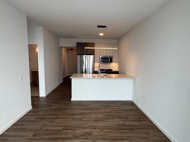 Photo - 144 N Aberdeen St Apartment