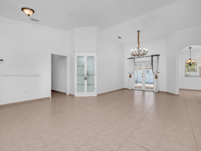 Foto del edificio - 7790 NW 162nd Terrace