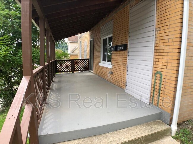 Foto del edificio - 802 13th St