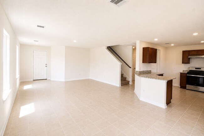 Building Photo - 22554 Pinecone Forest Ln