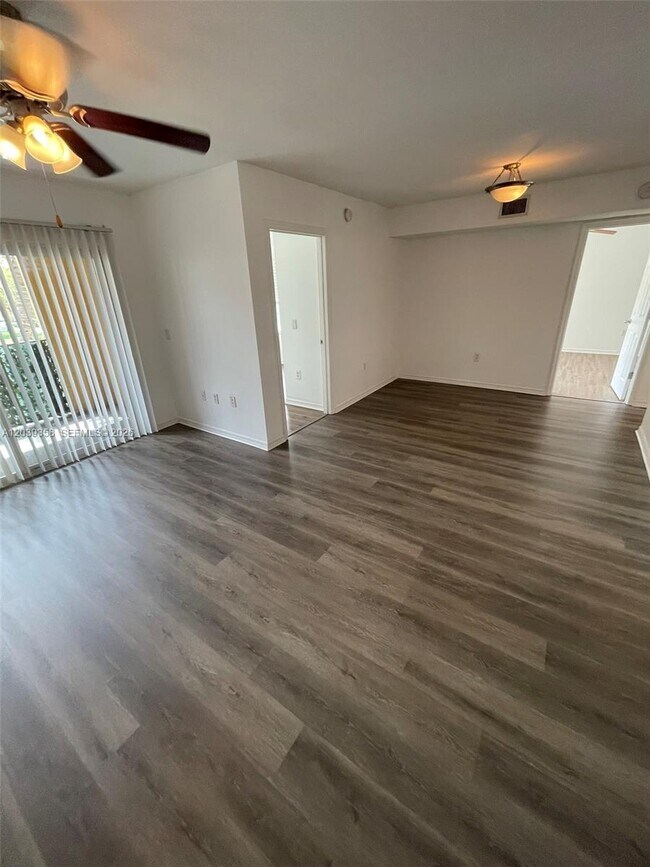 Building Photo - 4081 San Marino Blvd