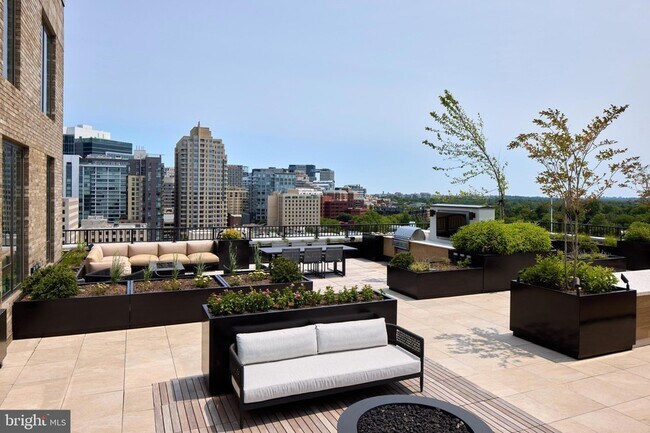 Foto del edificio - 4909 Auburn Ave