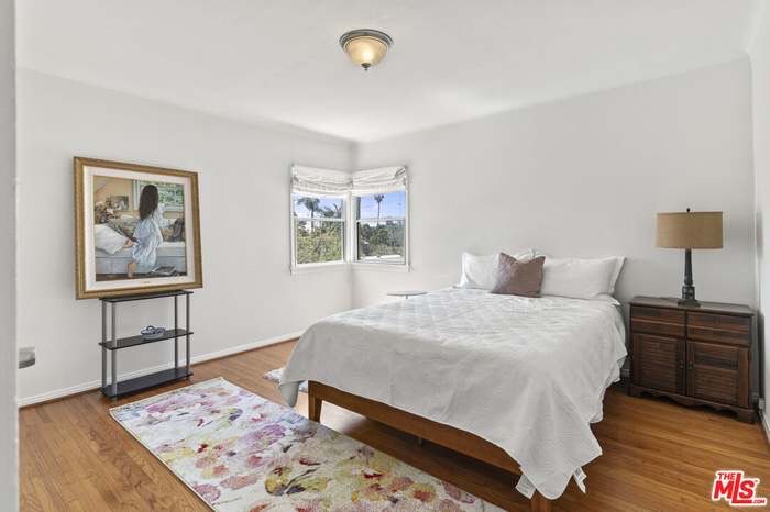 Foto principal - 2128 Navy St