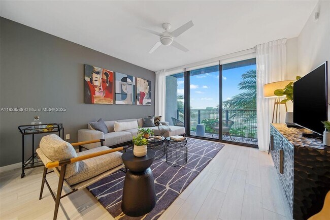 Foto del edificio - 555 NE 8th St
