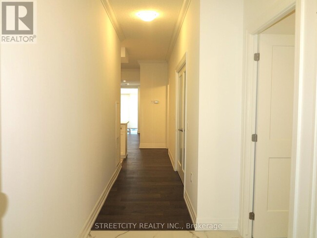 Photo du bâtiment - 480-480 Callaway Rd