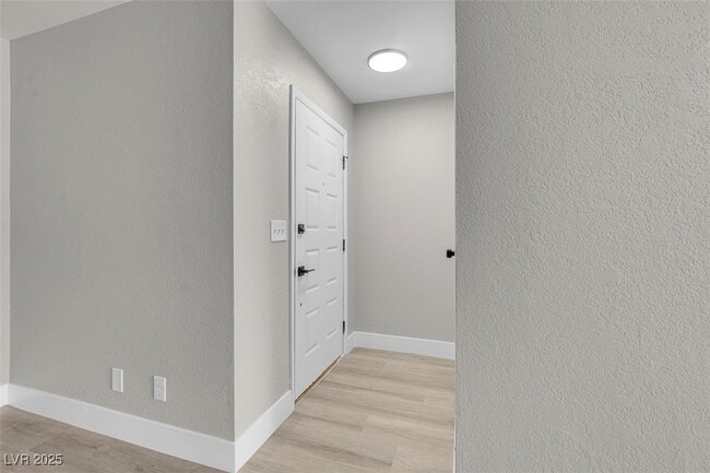 Building Photo - 456 Sellers Pl