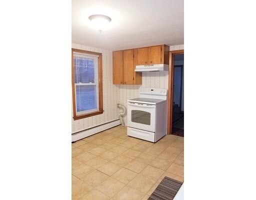 Foto del edificio - 305 E Main St