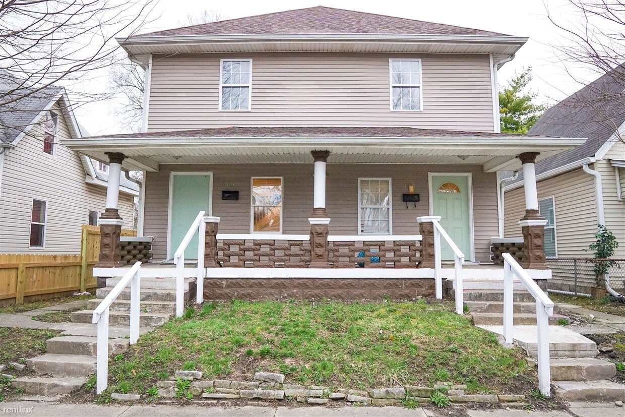 Primary Photo - 101 N Gladstone Ave