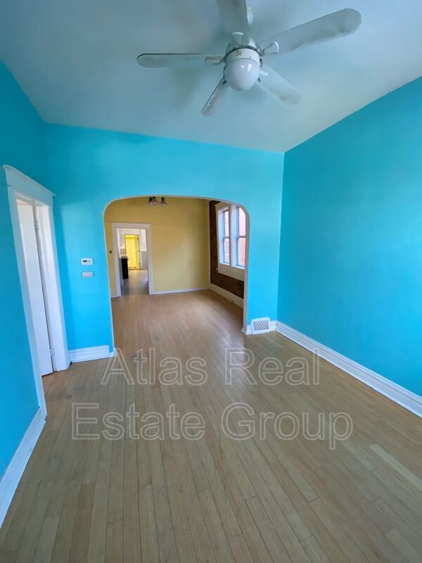 Building Photo - 1576 Hooker St