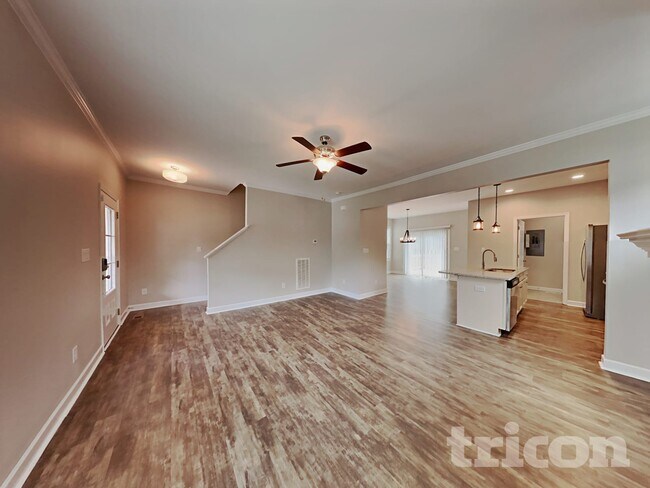 Foto del edificio - 111 Cottage Ct