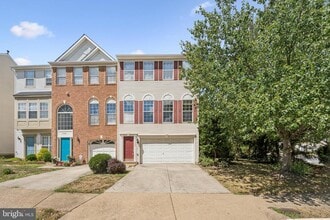 Building Photo - 13300 Covered Wagon Ln