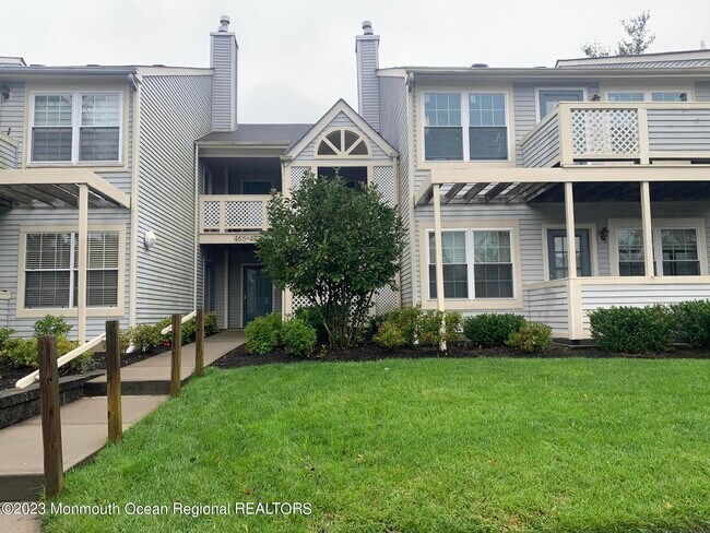 Foto del edificio - 466 Magnolia Ct