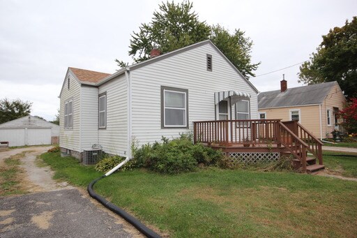 Primary Photo - 1041 S Pioneer St