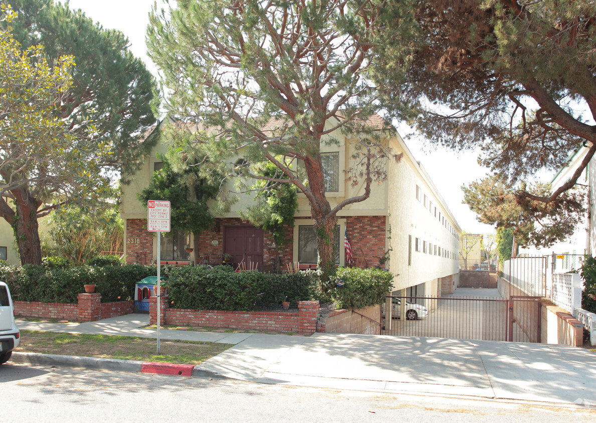Primary Photo - 2318 16th St
