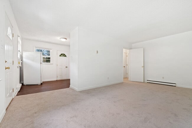 Building Photo - 107 W. Stinson