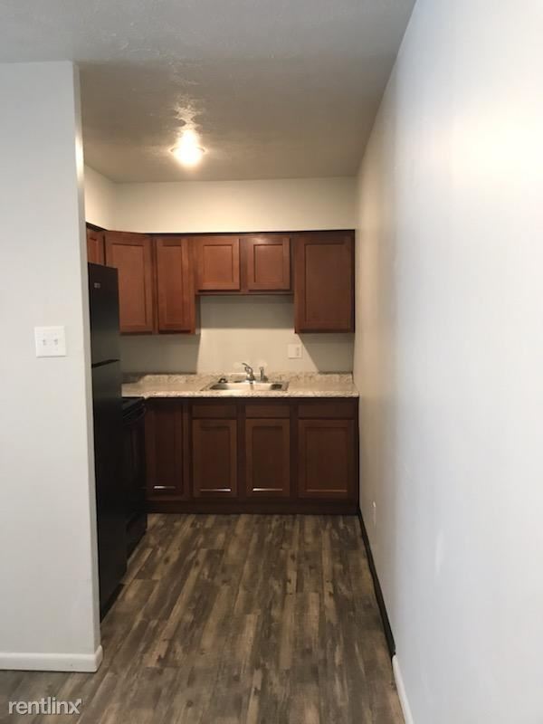 Building Photo - 559 Elberon Ave