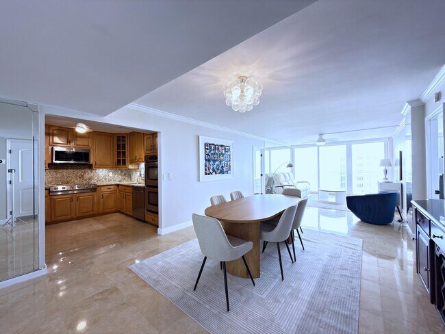 Foto del edificio - 3546 S Ocean Blvd