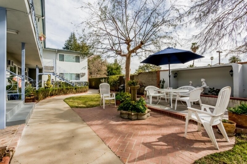 251 N El Molino Ave, Pasadena, CA 91101 Apartment for Rent in