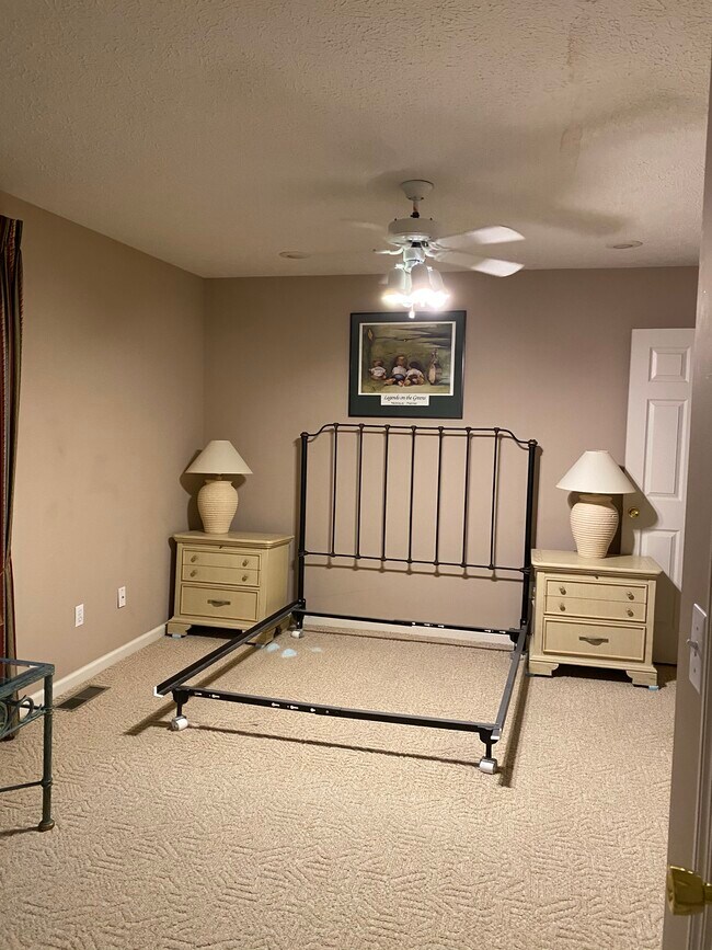 209 Aaron Smith Dr, Bridgeport, WV 26330 Townhome Rentals in