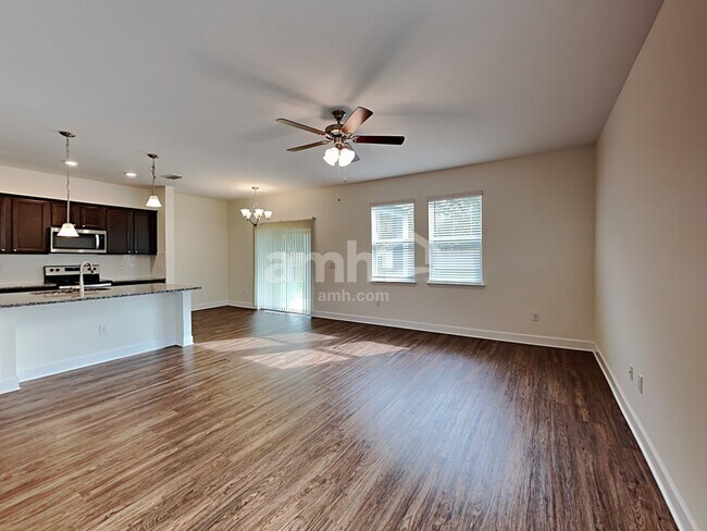 Foto del edificio - 2811 Wilder Meadows Ln