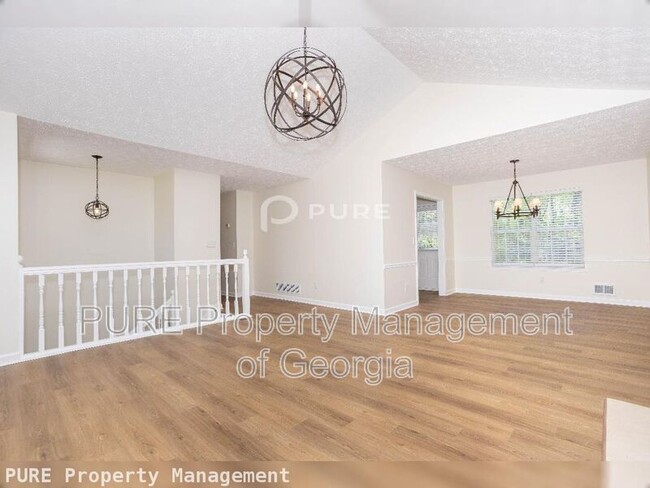Foto del edificio - 2181 Pair Rd SW