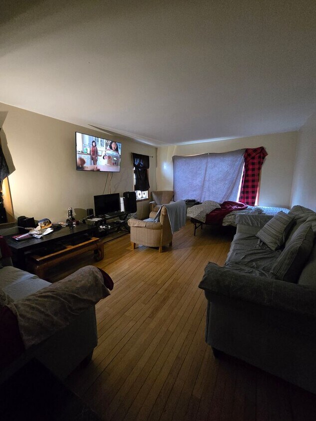 Foto del edificio - 4604 N 54th St