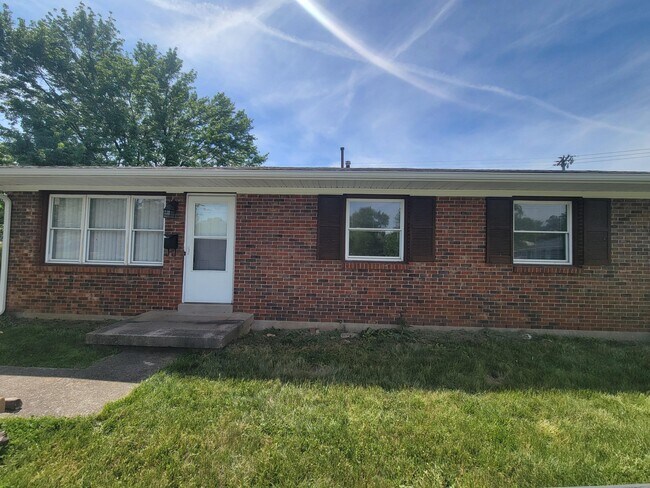 Foto del edificio - 2653 Twinbrooke Ln