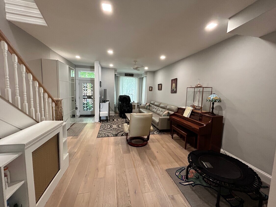 1631 Monroe St NW, Washington, DC 20010 Townhome Rentals in