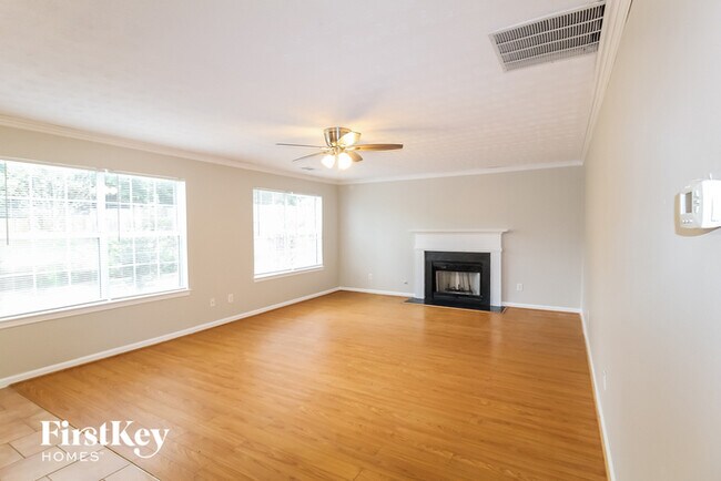 Building Photo - 2990 Gallery Grove