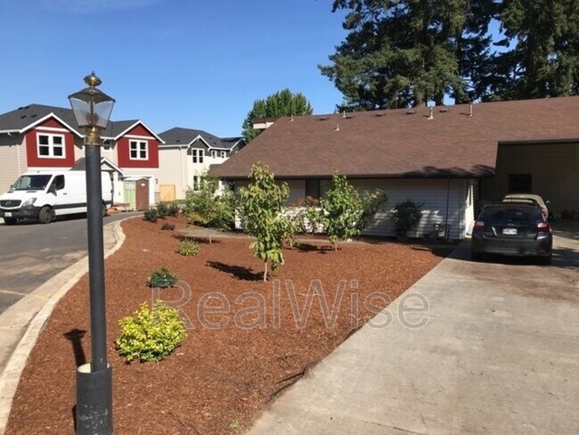 Foto del edificio - 7730 SW Eaker Pl