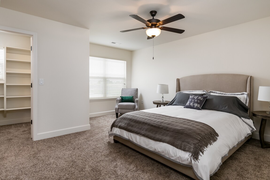 221 Mulberry Ct, Smithville, MO 64089 Townhome Rentals in Smithville