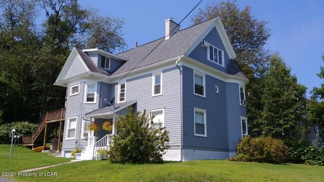 Building Photo - 103 Perrin Ave