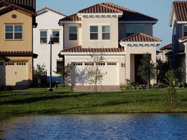 Foto del edificio - 13219 Oakenshaw Ln