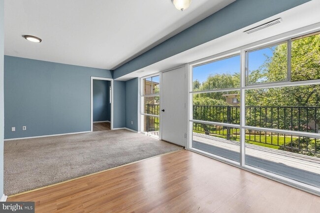 Photo - 4903 Americana Dr Apartment