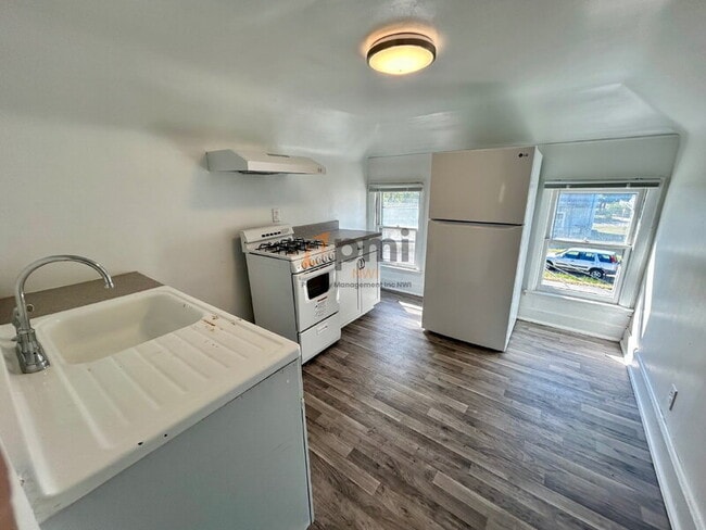 Foto del edificio - 203 Dupage St