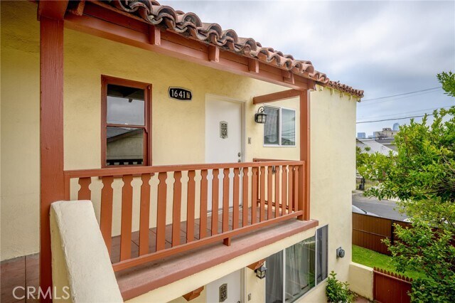 Foto del edificio - 1641 S Catalina St
