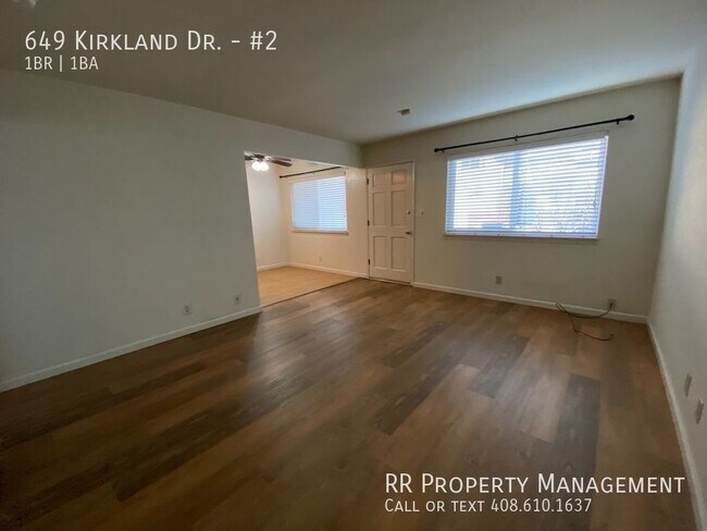 Foto del edificio - 649 Kirkland Dr